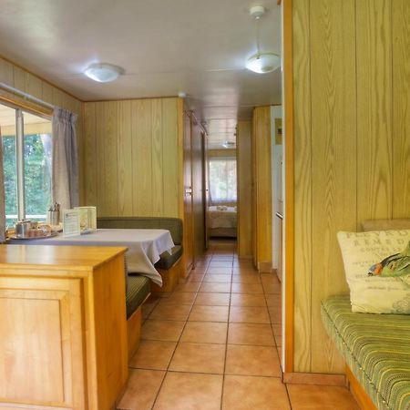 Merry Pebbles Resort Sabie Kültér fotó