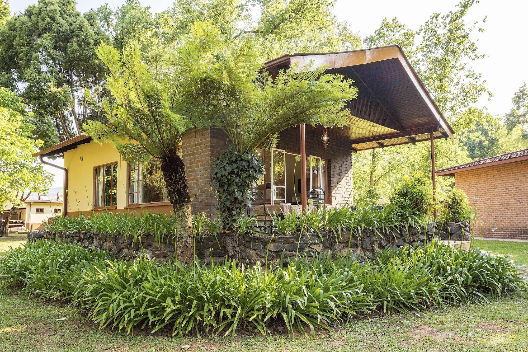 Merry Pebbles Resort Sabie Kültér fotó