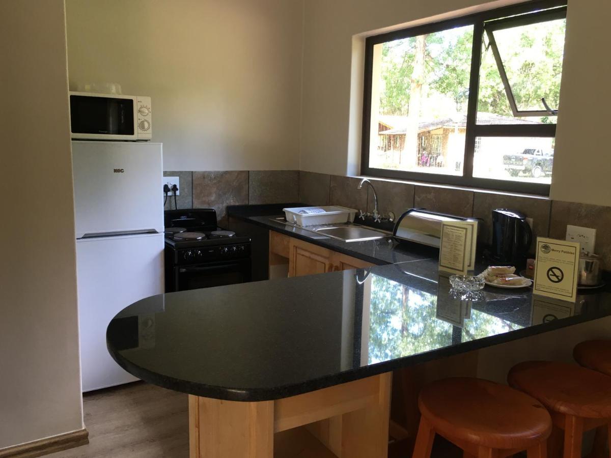Merry Pebbles Resort Sabie Kültér fotó