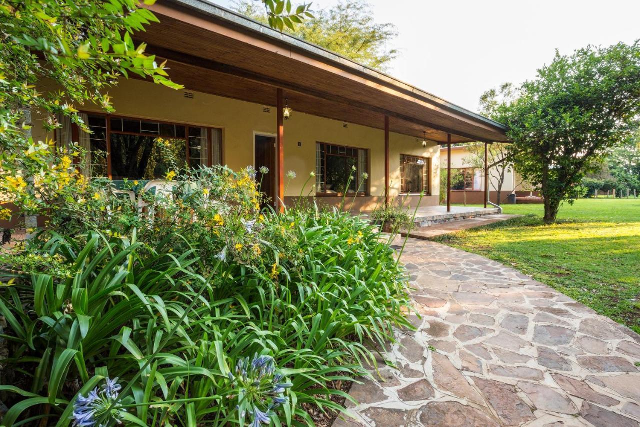 Merry Pebbles Resort Sabie Kültér fotó